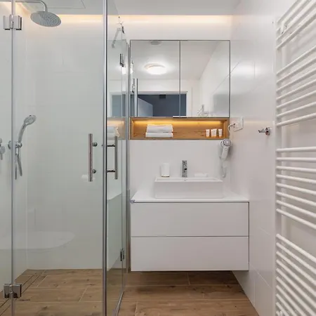 Mazowiecka By The Sea By Renters Appartamento *