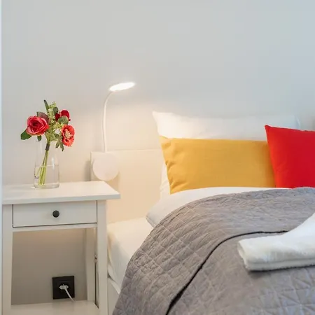 Mazowiecka By The Sea By Renters Apartment